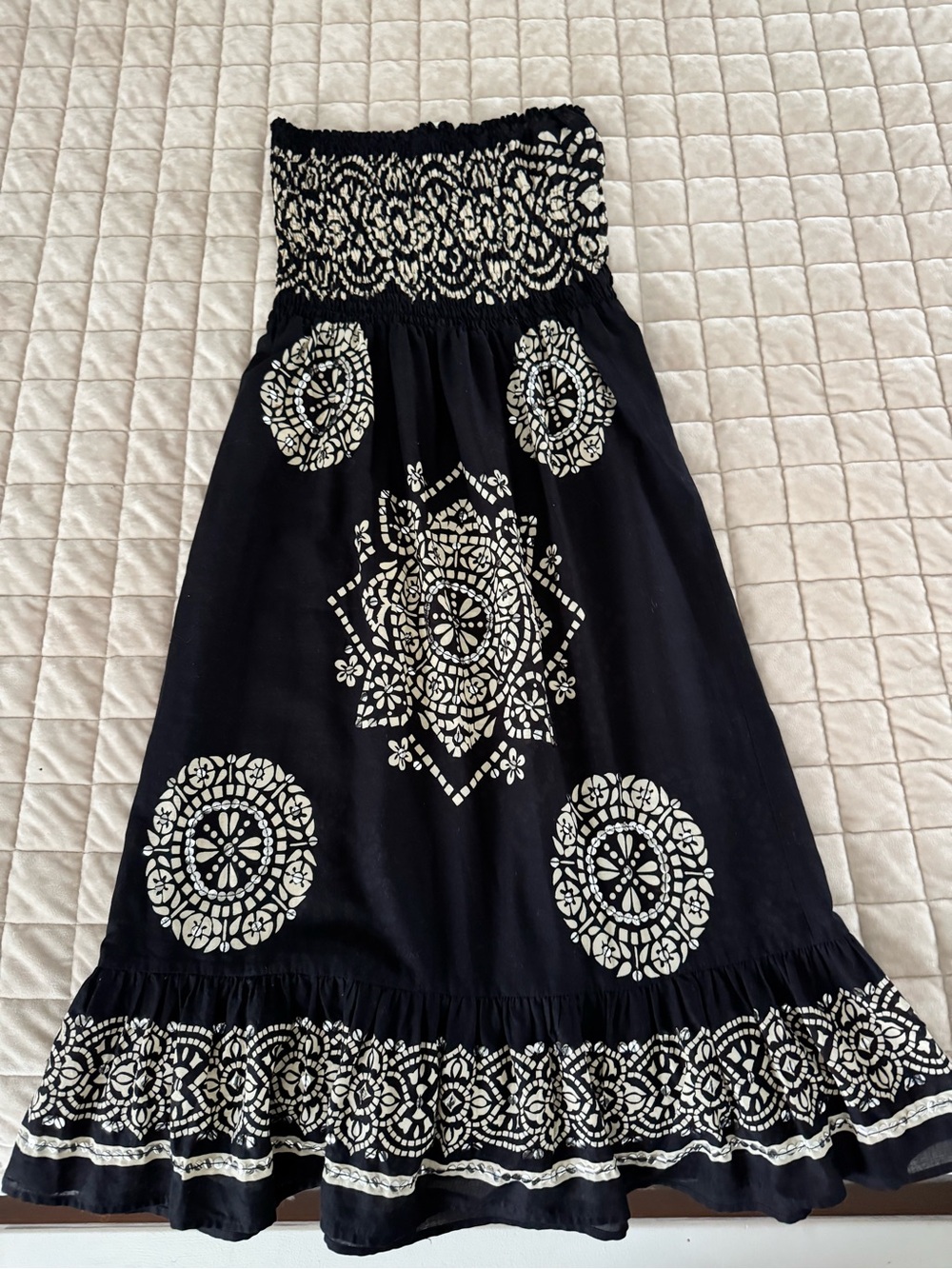 Lord & Taylor Black Maxi Skirt with White Medallion Print